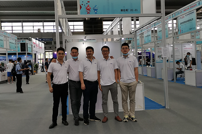 精密設(shè)備展會(huì)現(xiàn)場(chǎng)